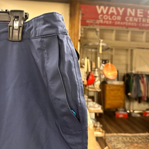 Peter Millar Navy Water Proof pull on golf pants Large - Picture 3 of 12